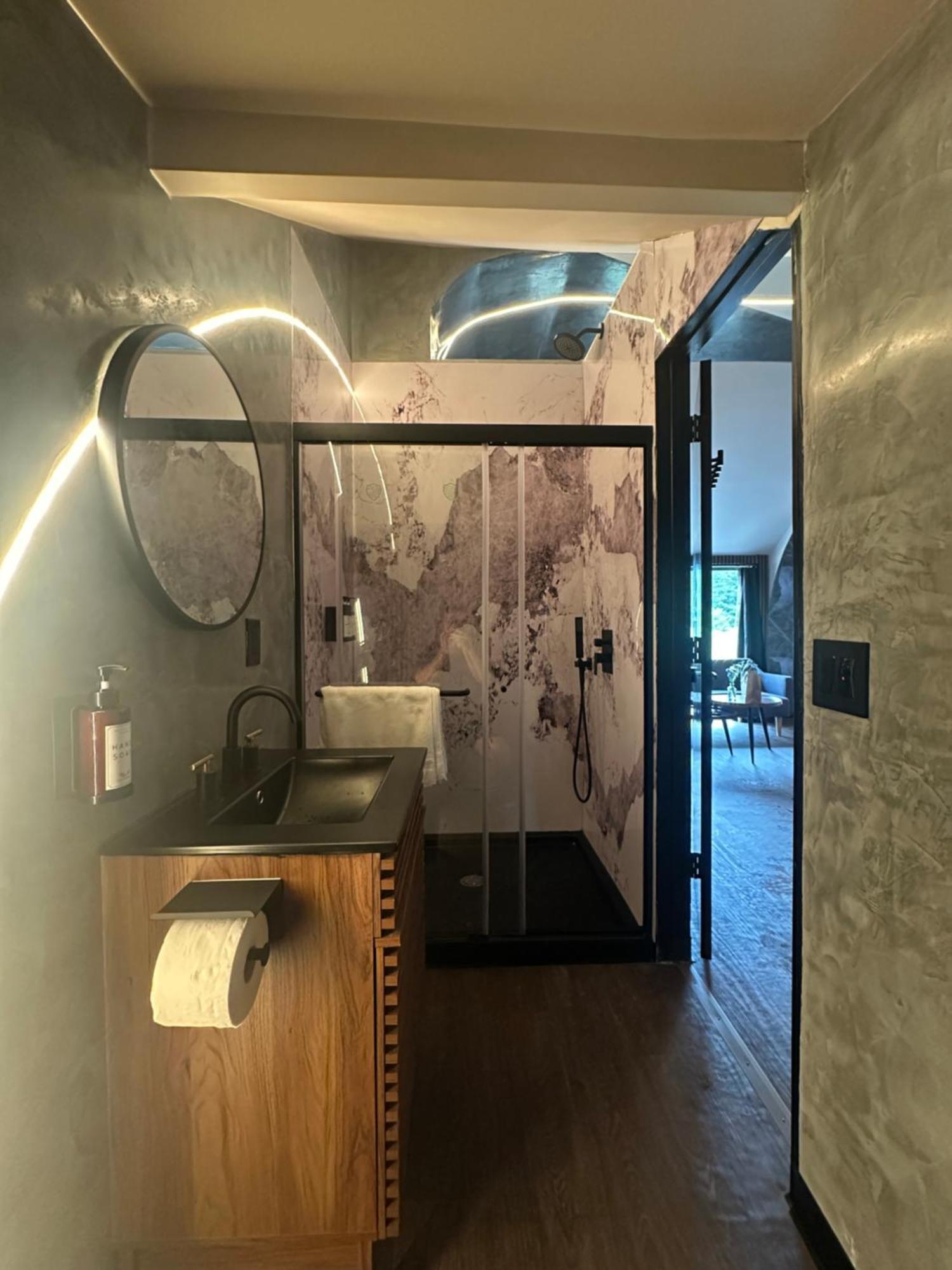Emrose Luxury Cabins 브랜던 객실 사진